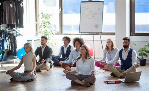 The Benefits Of Corporate Yoga For Employee Wellbeing