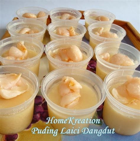 Tinggalkan lebihan air laici untuk diletakkan atas puding tuh nanti. HomeKreation - Kitchen Corner: Puding Laici Dangdut