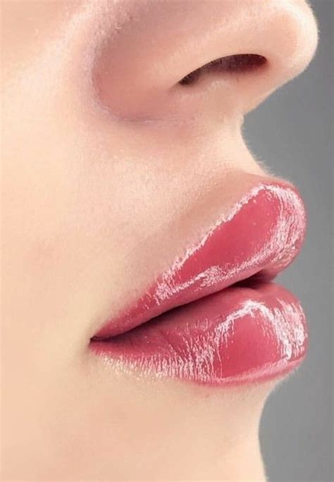 tatuaje breaking bad mouth photography female lips wet lips lip art makeup hot pink lips