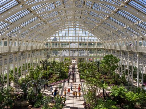 Is The Botanical Gardens Indoors Fasci Garden