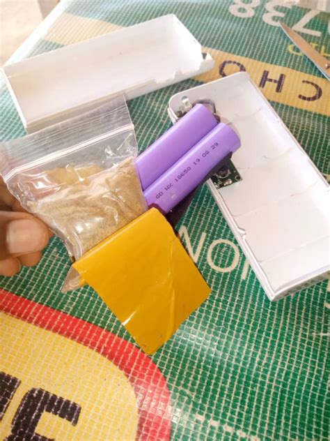 Established under a 1958 act of parliament, the nigerian moody's investors service maintains a stable outlook for banks in nigeria. VIDEO Nigerian Man Finds Sack of Sand inside Power Bank ...