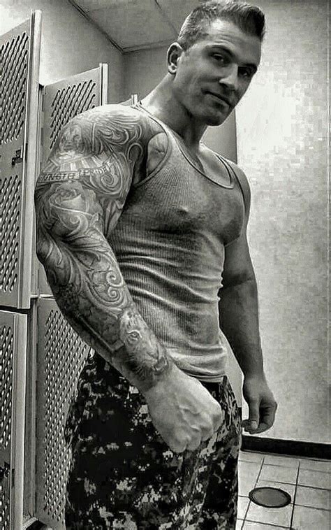 pin on muscle hunks