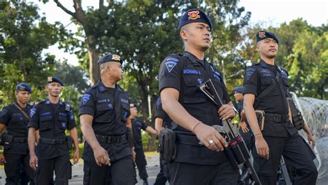 Rpp daring kelas 3 tema 5 / rpp 1 lembar kelas 3 s. Model Anak Pake Baju Polisi Untuk Editing - Pasang Foto ...