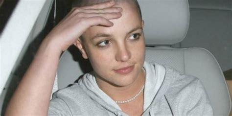 La Razón Por La Que Britney Spears Decidió Raparse La Cabeza Hace 10 Años Nueva Mujer