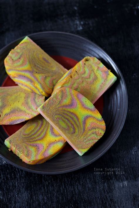 Apam gebu, apam comel, apam mini, apam moden, apam mekar, apam senyum, apam soda. Coba-Coba Yuk.....: CAKE PUTIH TELUR WARNA-WARNI | Putih ...