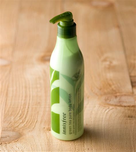 Green Tea Pure Body Lotiona Lightweight Body Lotion With