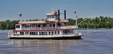 Hannibal, Missouri: Where Mark Twain's Creations Come Alive - Unusual