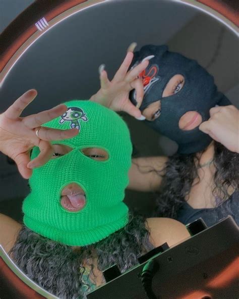 Baddie Ski Mask Pfp