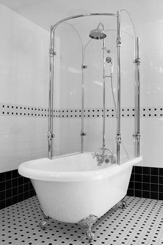 Signaturehardware.com has been visited by 10k+ users in the past month Wanna z prysznicem - elegancka i praktyczna | VABO