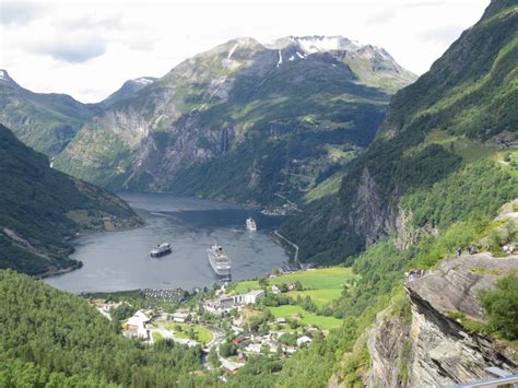 Fiorde De Geiranger O Mais Belo Dos Fiordes Na Noruega Meus