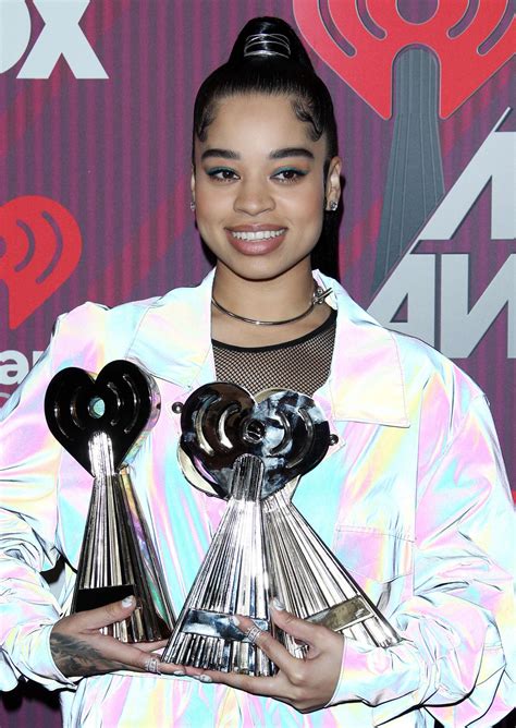 The 2021 iheartradio music awards are here! Ella Mai - 2019 iHeartRadio Music Awards • CelebMafia