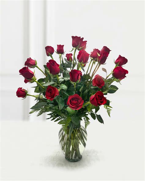 Two Dozen Red Rose Bouquet In Fresno Ca D And L Floral