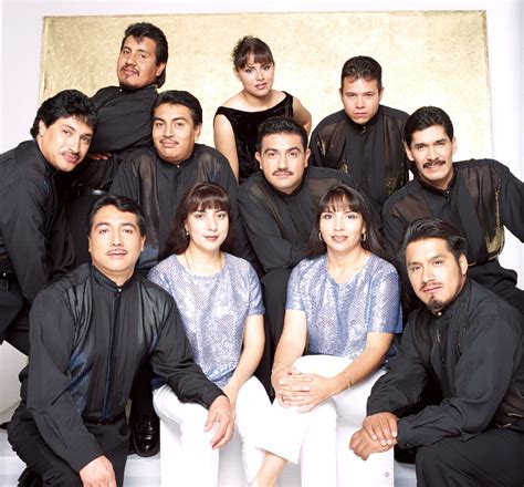 Guaynaa, los angeles azules, cumbia a la gente (universal music latino). Media Archives - Diana Baron Media Relations: Award ...