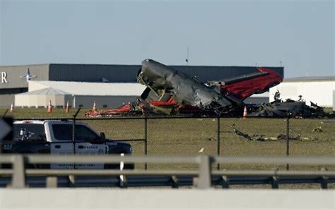Everybody Was In Shock 2 Planes Collide Crash At Veterans Day Air