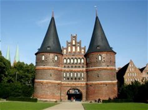 Doch bis das passende traumhaus gefunden ist, gilt es die antwort auf eine ganze reihe von fragen zu finden. Haus kaufen Lübeck, Hauskauf Lübeck bei Immonet.de