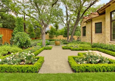 Cells can be planted over a much extended planting season, almost all year round in some situations. How To Use Hedges In Contemporary Exteriors
