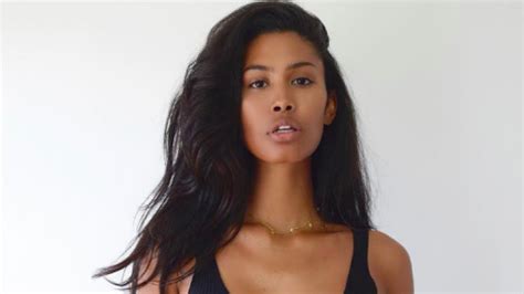 This Trans Model Wants To Make Victorias Secret History And Twitter Is