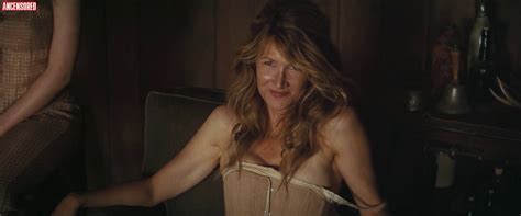 Naked Laura Dern In The Good Time Girls