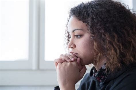 8 Steps to Stop Being a Sad Person - Step to Health