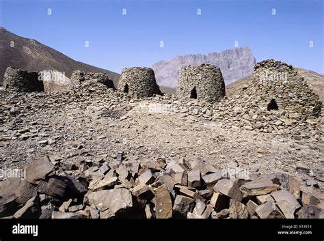 Geography Travel Oman Archaeology Bee Basket Tombs In Western