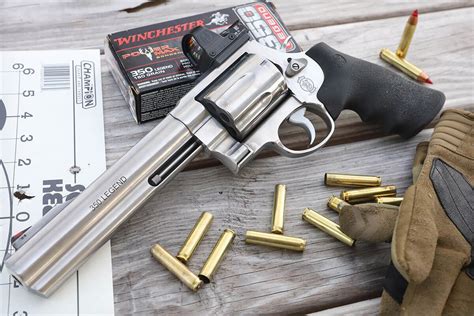 Smith And Wesson Model 350 Hunting Revolver In 350 Legend Re Handguns