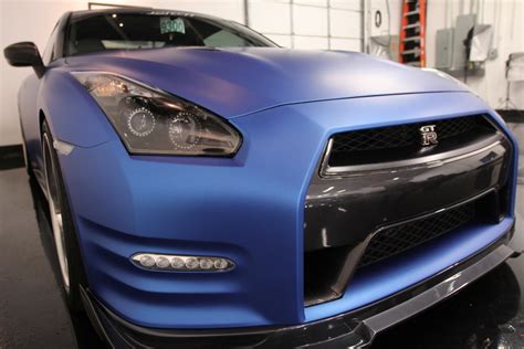 Beli mini gt nissan gtr matte grey. Berserk Nissan GTR Gunmetal Grey wrapped with 3M 1080 ...
