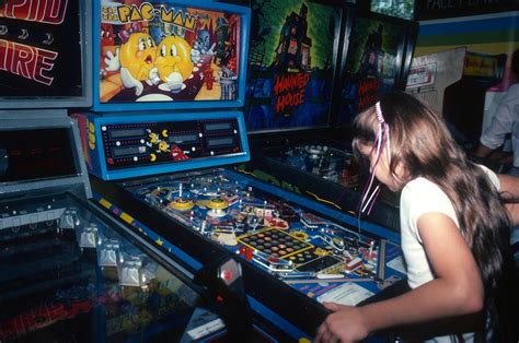 Throwback Photos From Old Video Game Arcades Cnet