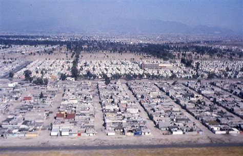 Browse 173 mexico city slums stock photos and images available or search for mumbai or karachi to find more great stock photos and pictures. Bild "Slums am Flughafen" zu Mexico City in Mexico City