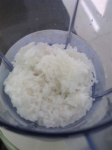 Kue apem pada umumnya dibuat dengan bahan dasar tepung beras dan tambahan gula merah. Nasi Lemak Lover: Steamed rice sponge cake (Apam Tepung ...