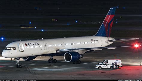 Boeing 757 232 Delta Air Lines Aviation Photo 5210367 Airliners