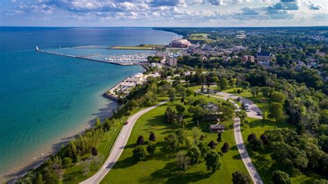 30 Best Port Washington Wi Hotels Free Cancellation 2021 Price