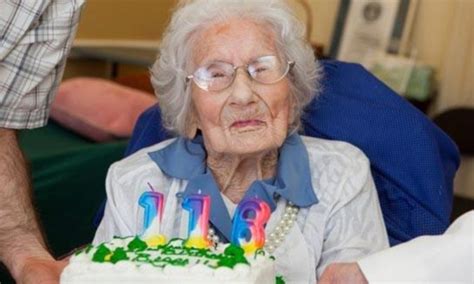 Worlds Oldest Living Person Celebrates 116th Birthday Daily Mail Online