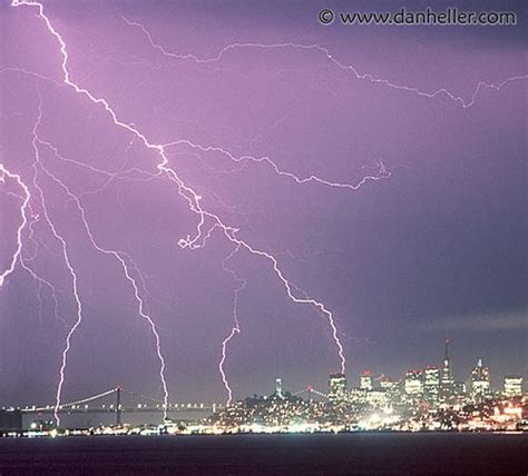 Lightning Storm Over San Francisco Lightning Storm Weather Cloud