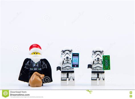 Jun 07, 2021 · wel aanwezig vandaag waren advocaten sven mary en elisa van bocxlaer, sanda's vader papis dia en stiefmoeder mak. Vader Do Darth De Lego Vestido Como Santa Claus Que Dá ...