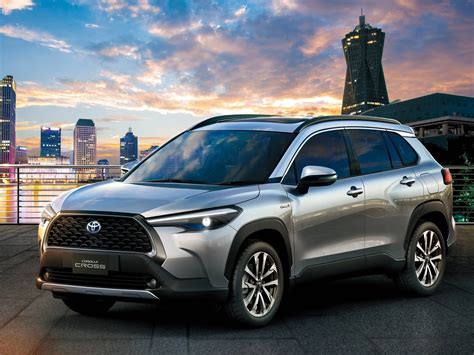 The corolla cross' dashboard exudes both form and function that you'll adore, so you can just sit it's all about control: Toyota Corolla Cross: novo SUV chega ao Brasil em 2021