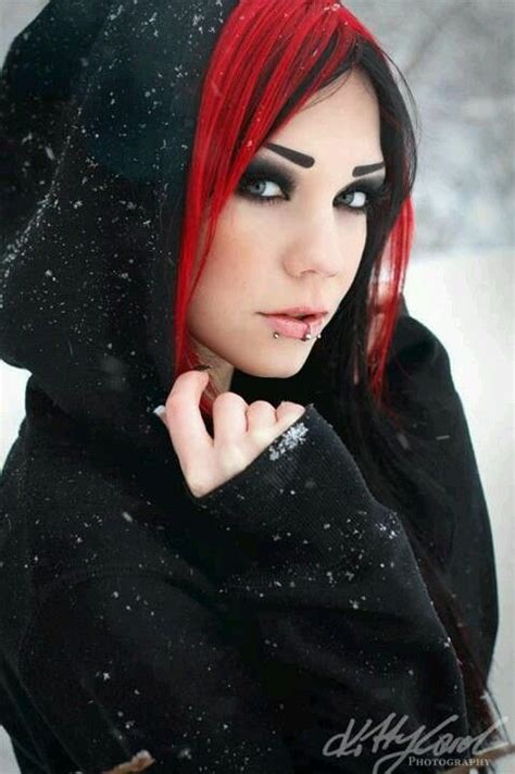 Brown haired, black and red hooded boy. The red and black hair pretty | Goth beauty, Gothic beauty ...