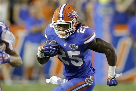 Get the latest college football odds, point spreads, money lines and over/unders for popular sportsbooks and view sportsline's expert analysis of each upcoming game. College Football Odds Week 4: Latest Top 25 Picks and ...