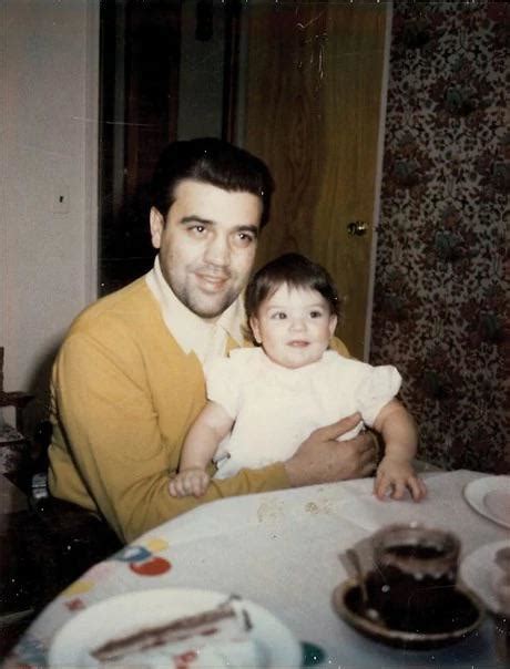 Vincent Gigante With His Daughter Rmafia