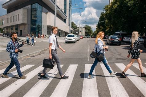 Michigan Pedestrian Crosswalk Laws Call Sam