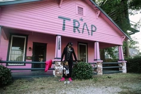 Watch Atlanta Church Holds 2 Chainz Pink Trap House Themed Service