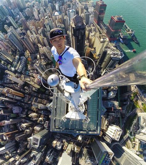 These People Risked Their Lives To Snap The Most Amazing And Dangerous