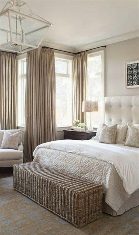 „tapetenwechsel macht vor dem bett nicht halt. Stilvolle Bank Vorm Bett Schne Bank Vorm Bett Bank Vor Dem ...