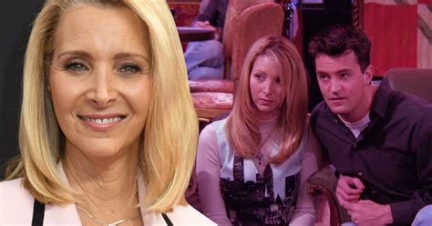 Did Lisa Kudrow Resent Her Friends Co Stars Because She Thought They Had Perfect Physical