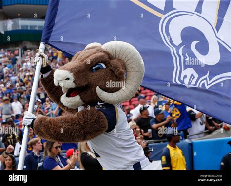 Los Angeles Rams Rampage Hi Res Stock Photography And Images Alamy