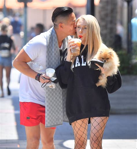 That Ring Courtney Stodden Is Engaged To Bf Chris Sheng