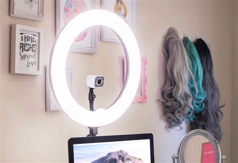 How to use a ring light with your setup - Logitech