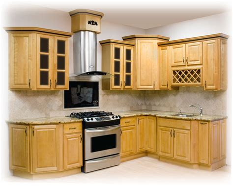 21,000+ happy homeowners · 4+ average star rating Honey Maple Kitchen Cabinets in 2020 | Maple kitchen ...