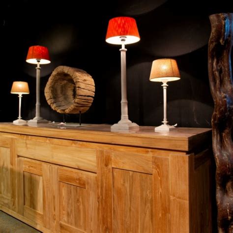 Maybe you would like to learn more about one of these? Uitverkoop van upscale meubelen en decoratie-artikelen!