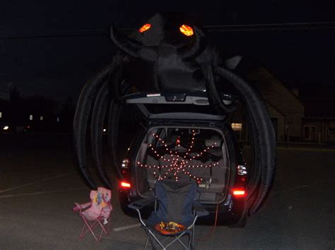 Spider trunk or treat | Trunk or treat, Spirit halloween, Halloween