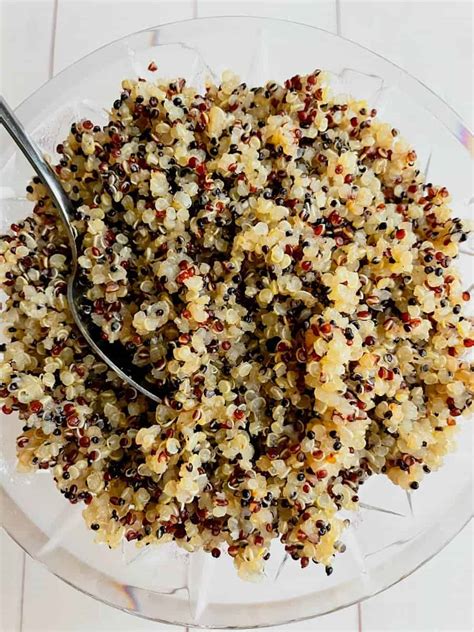Garlic Tri Color Quinoa Recipe Food And Mood Dietitian